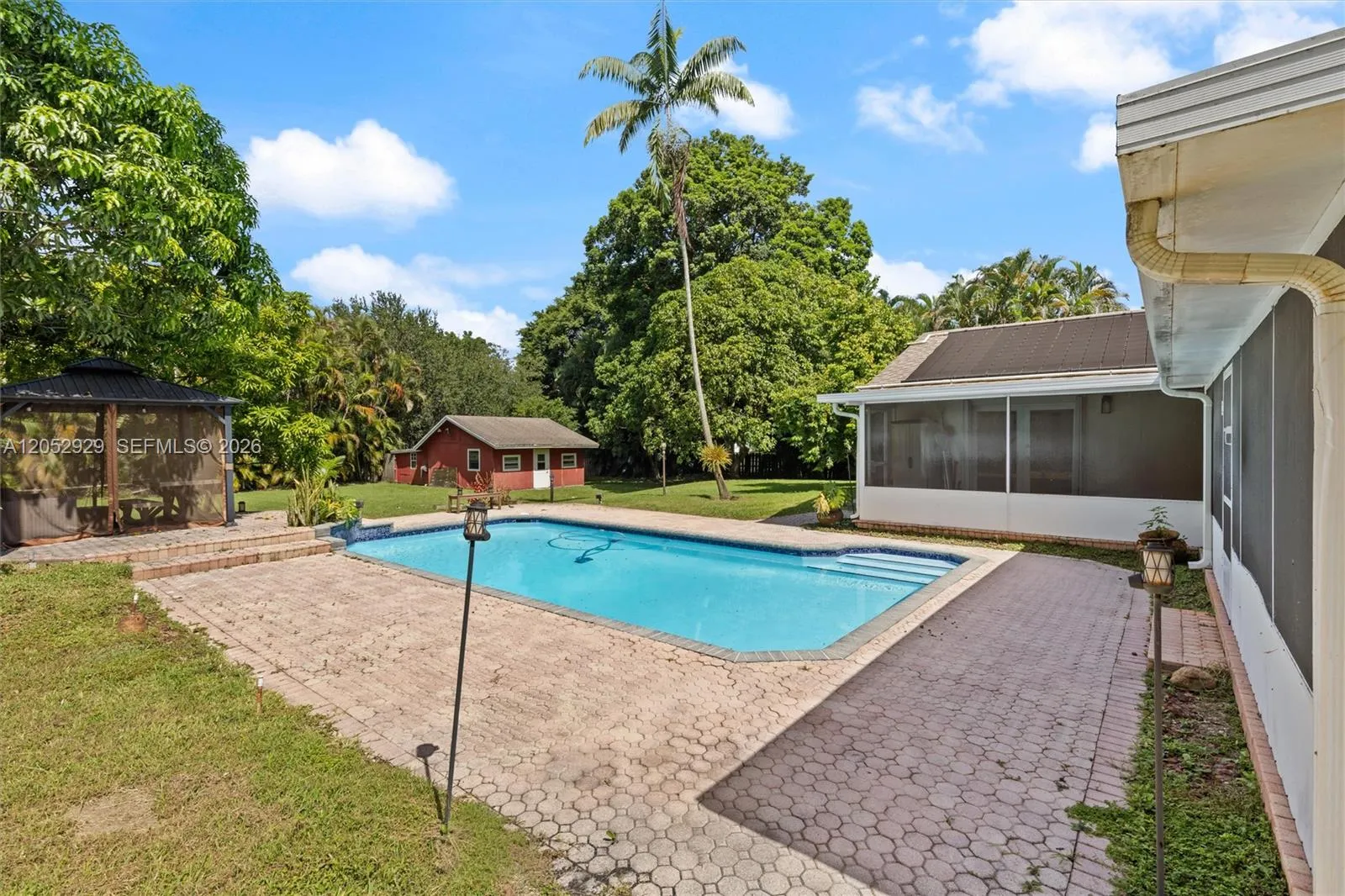 Property photo 61