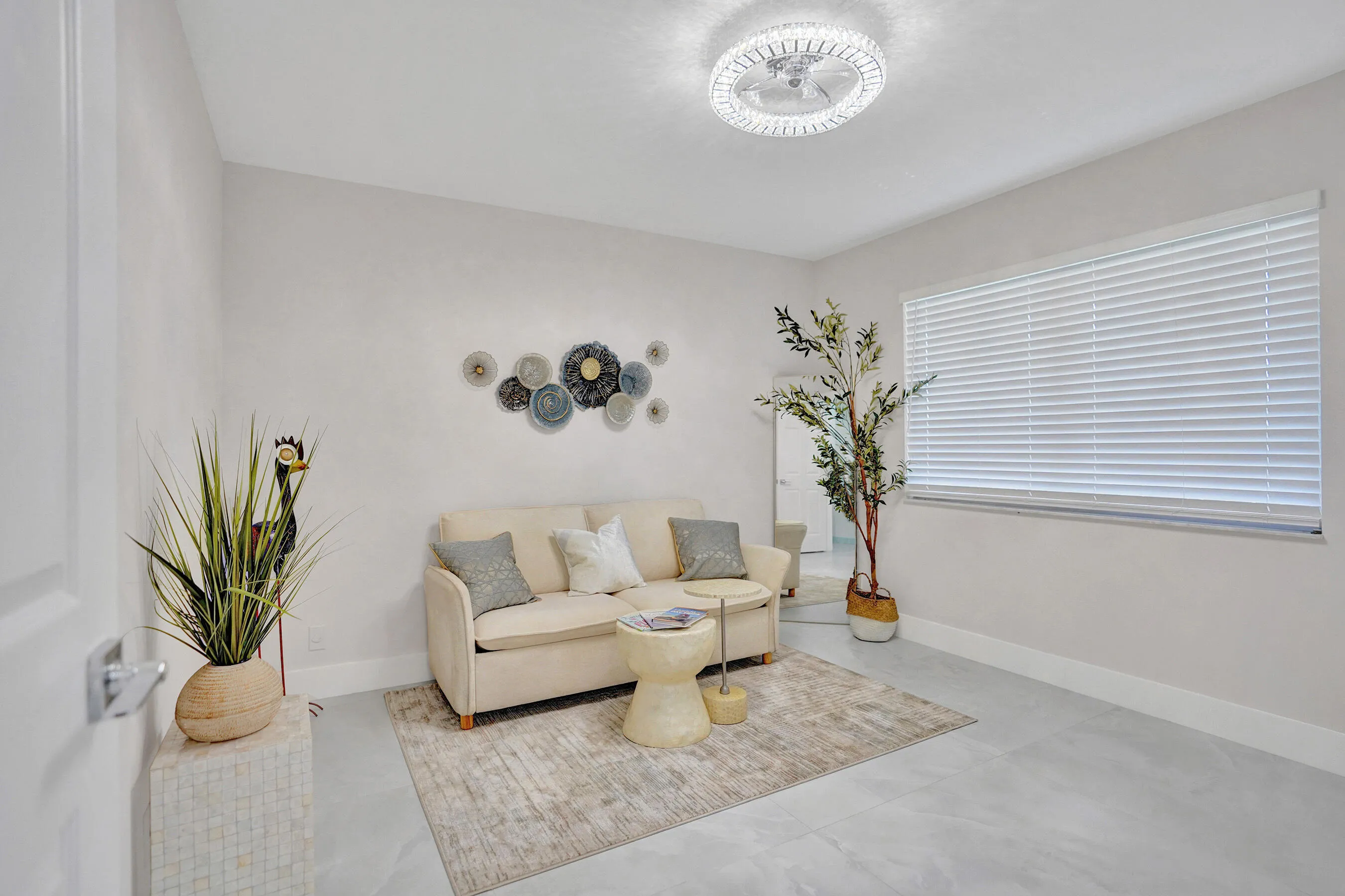 Spacious. Fan light.
