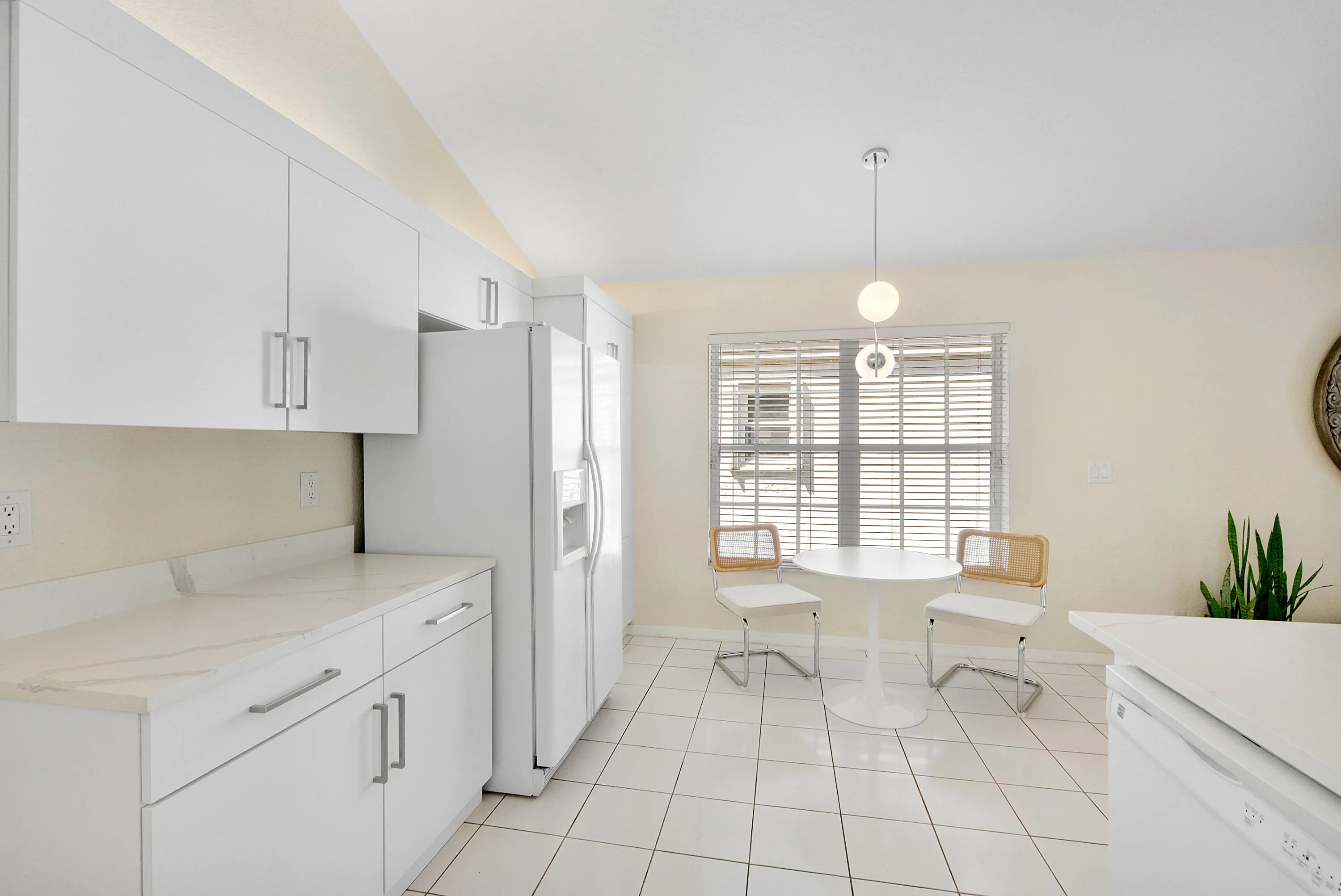 2016 Island Cir_046
