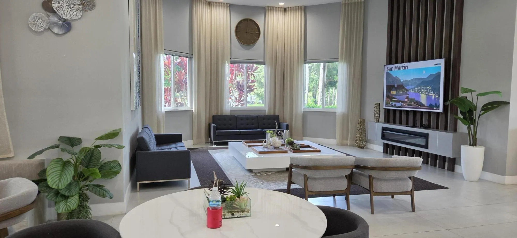 Clubhouse Lobby