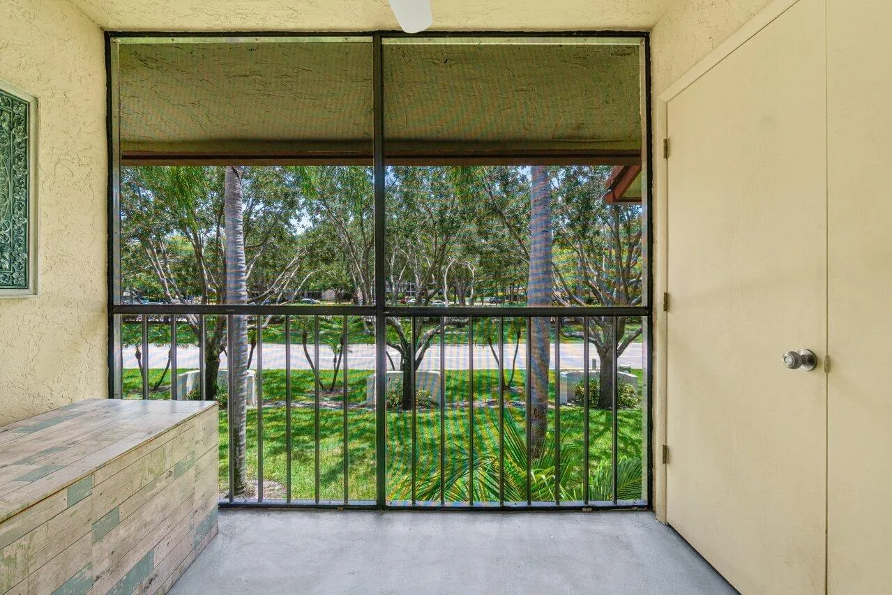 Screened Porch