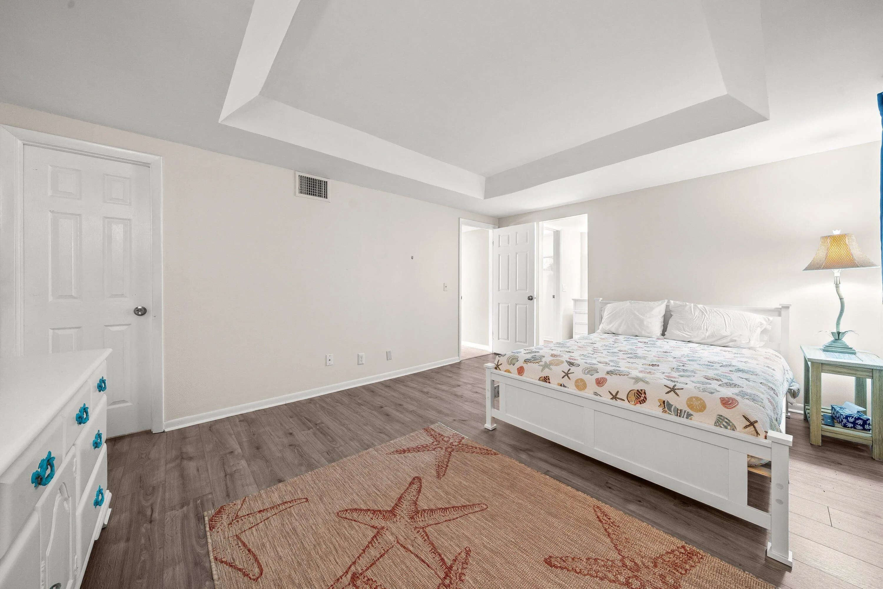 2525 Florida 130