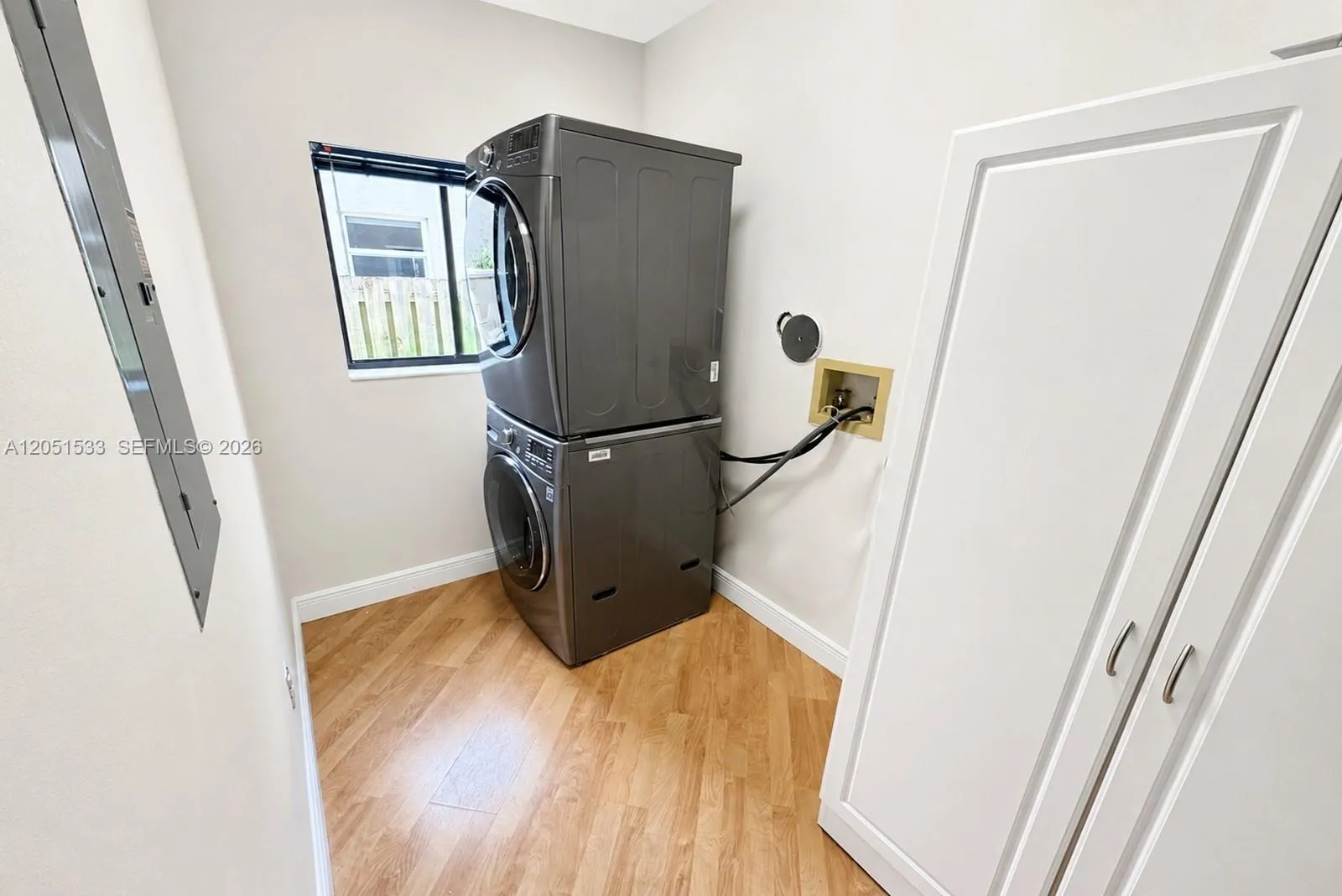 Property photo 28