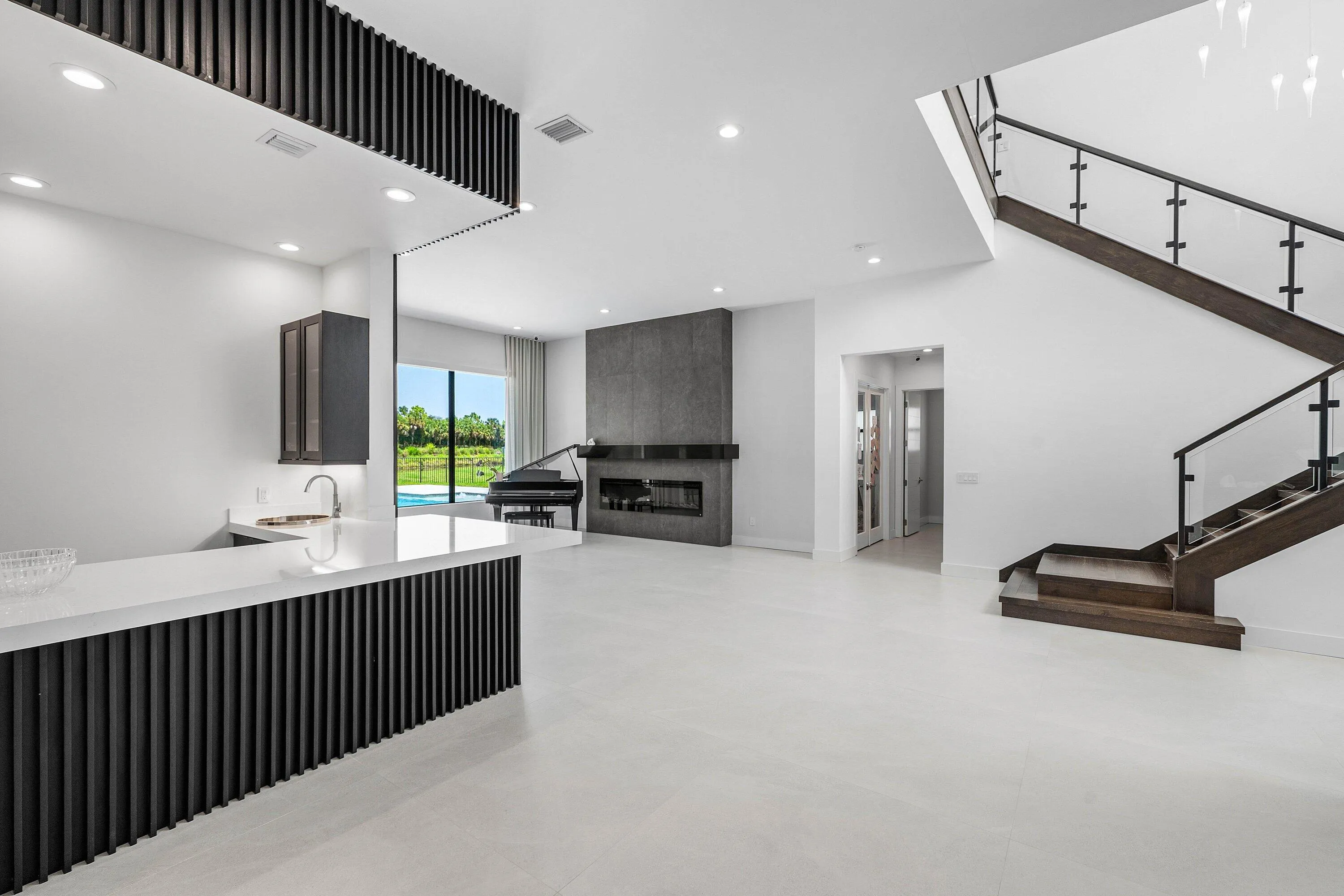 009-9611ChiantiClassicoTerrace-BocaRaton