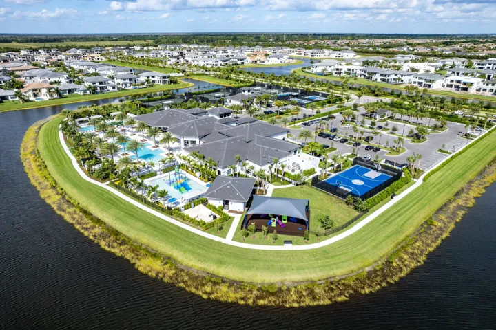 087-9611ChiantiClassicoTerrace-BocaRaton