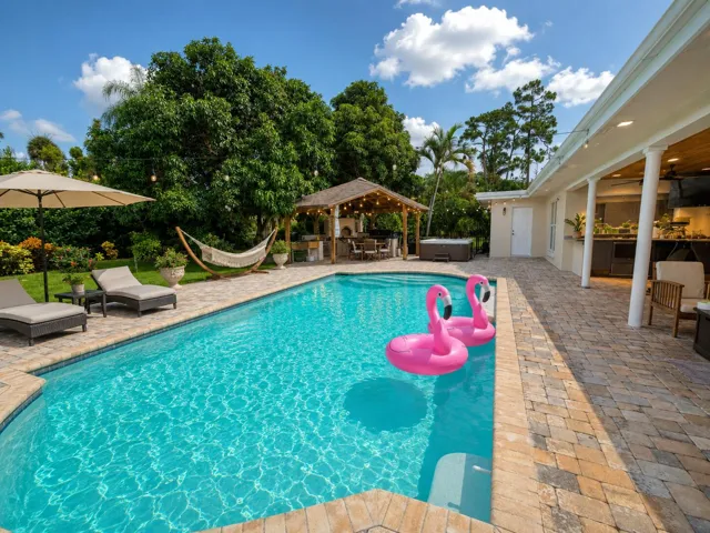 pool