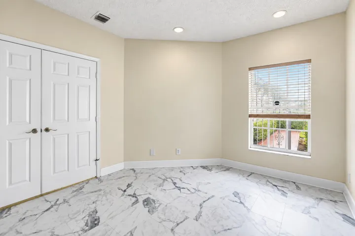 Guest Bedroom1