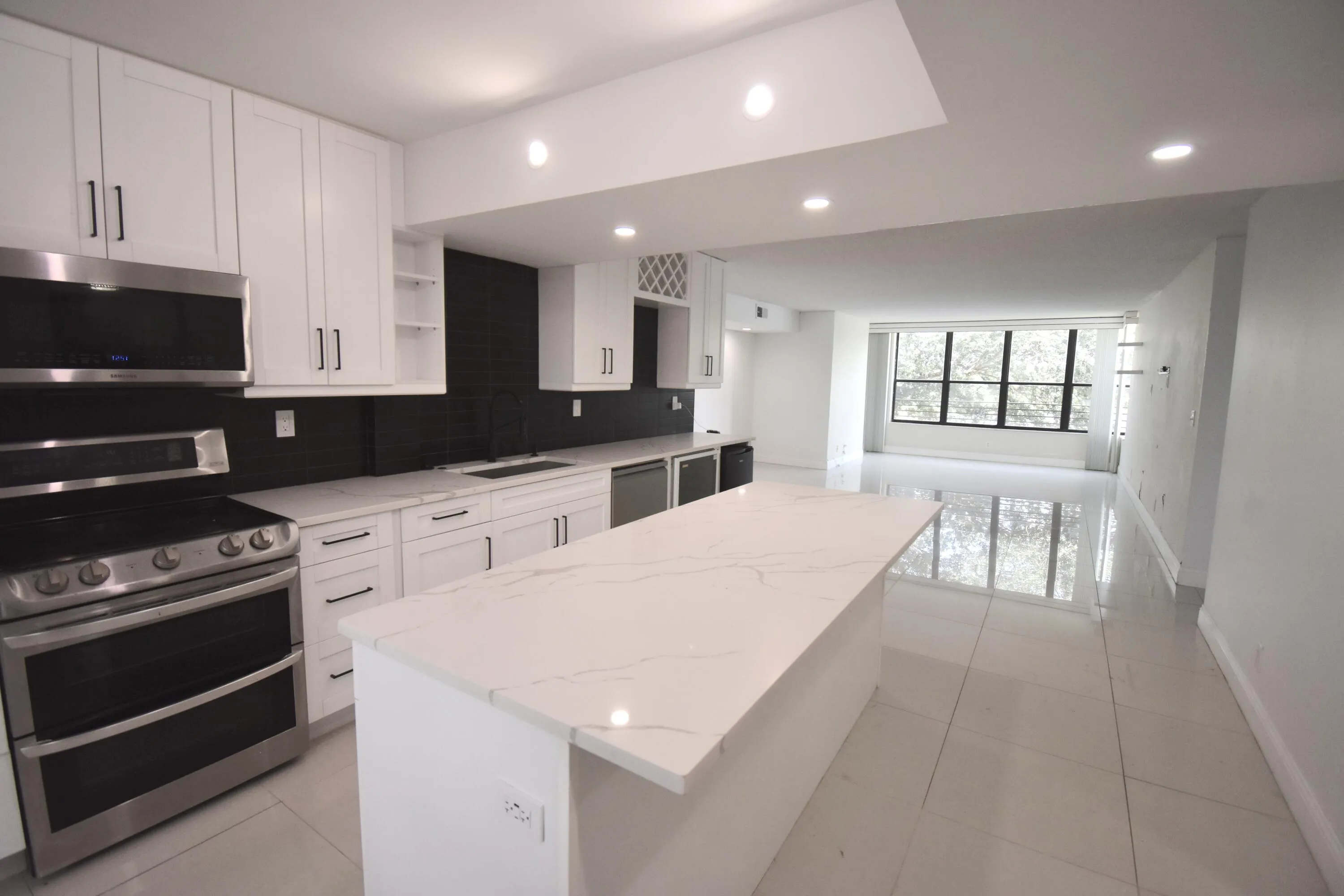 2768 kitchen 3