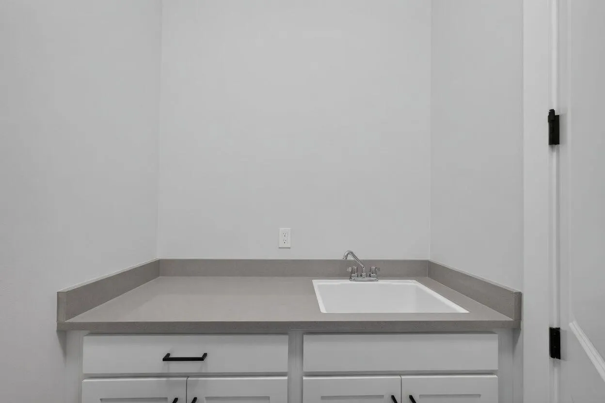 Lundry room with Sink