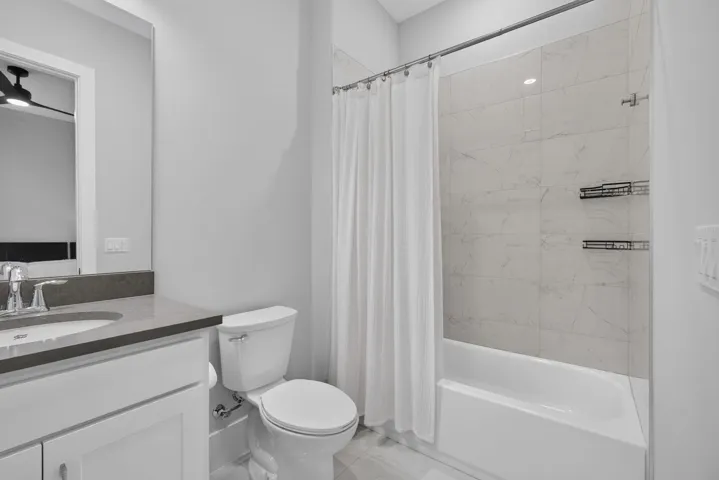 3rd Bathroom with Tub