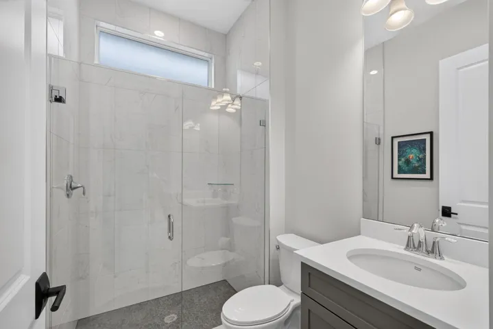 2nd Bathroom