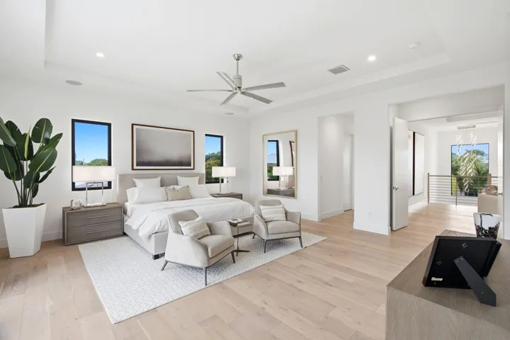 261 NW 8th St Boca Raton FL 28