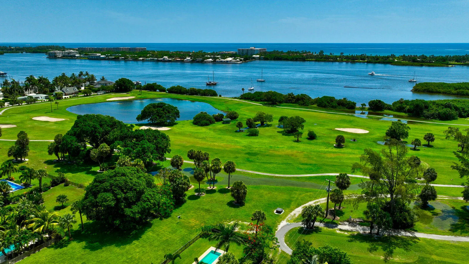 DJI_0619_20_21_22_23