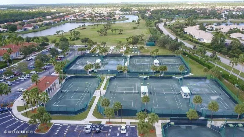Tennis