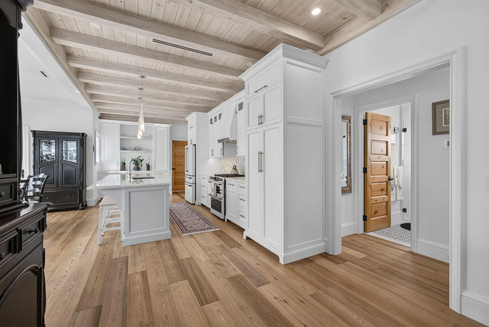 16-web-or-mls-5D1A3284