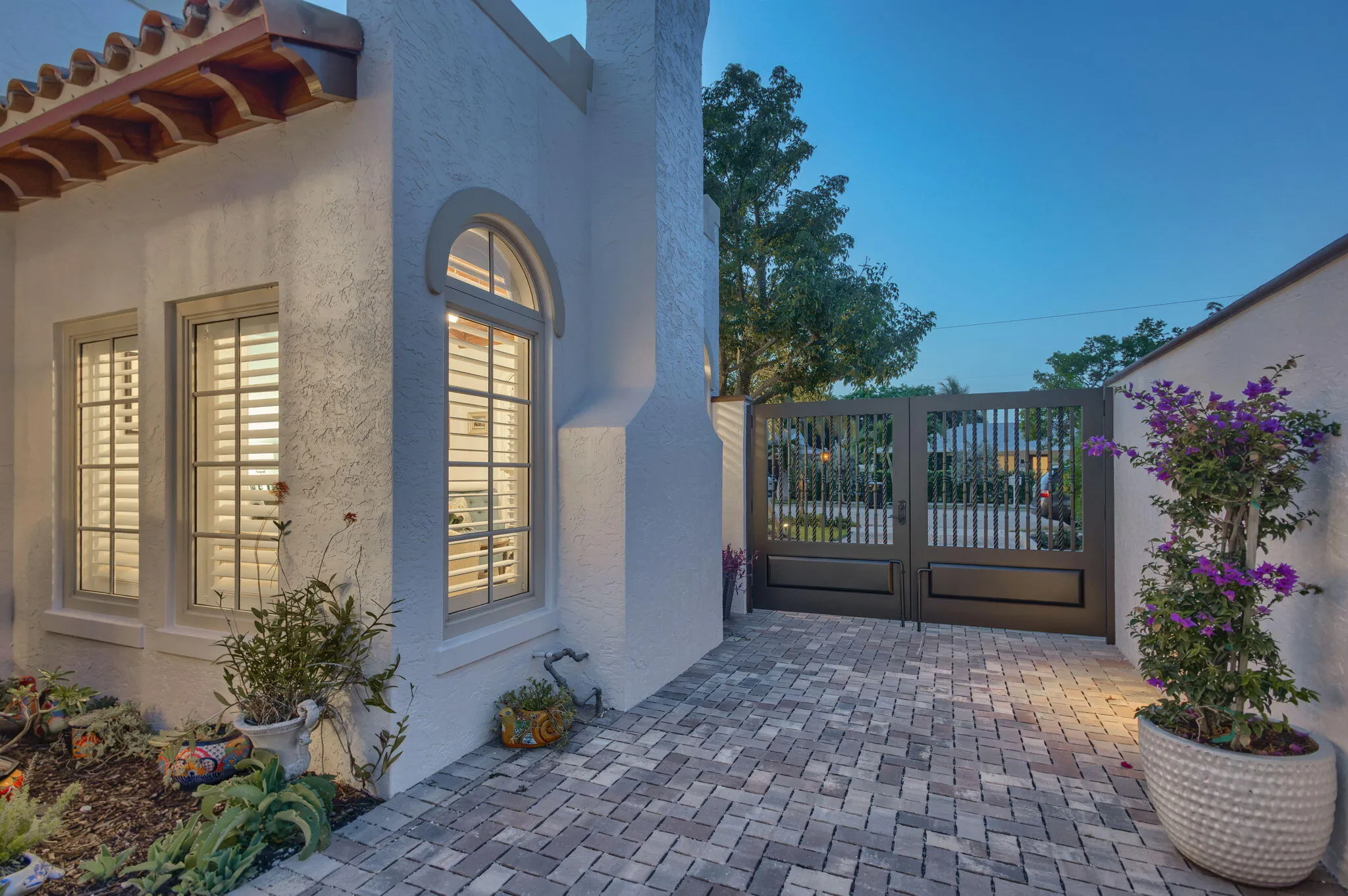 127-web-or-mls-5D1A4798-HDR(5)