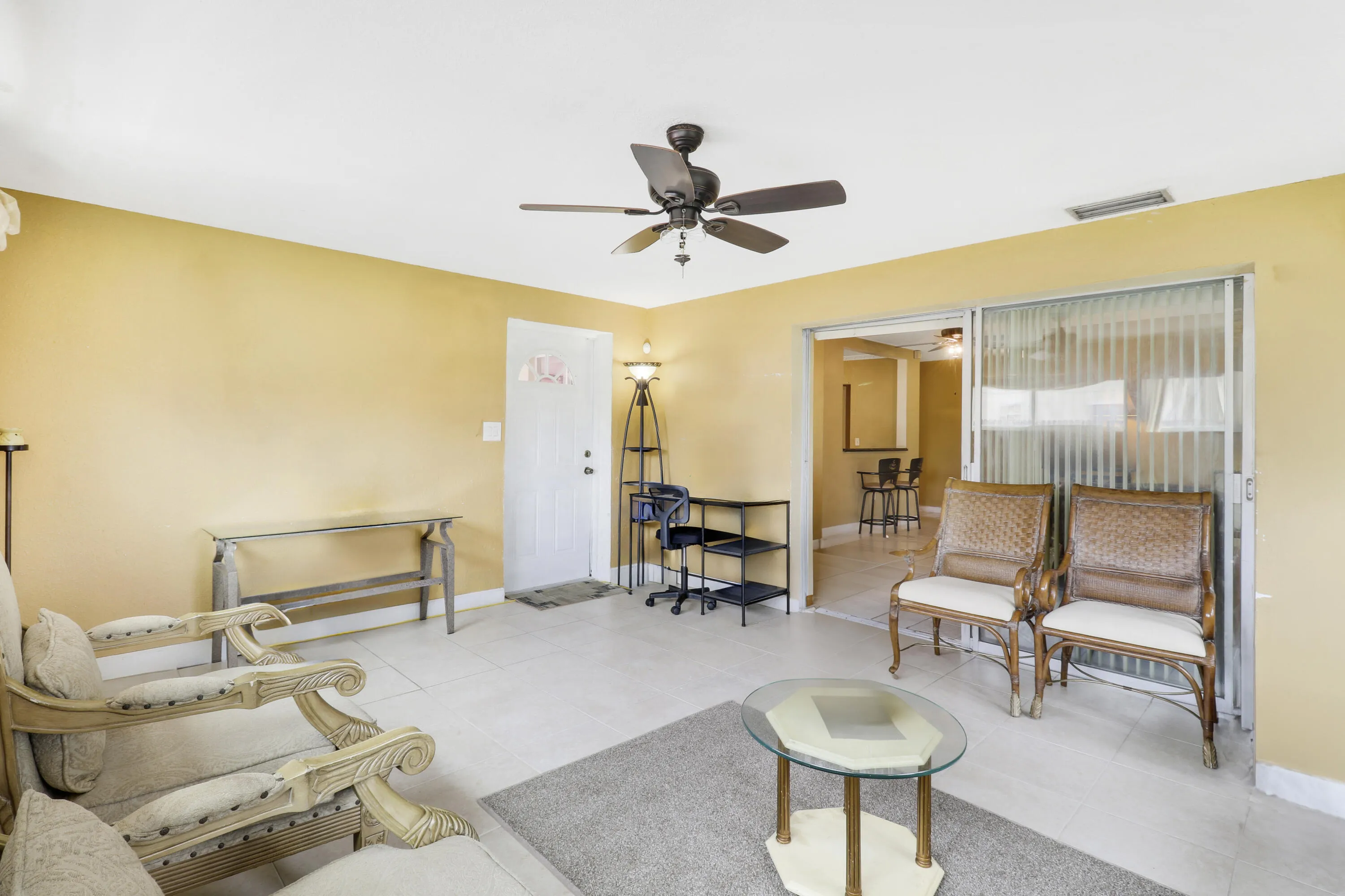 FLORIDA ROOM