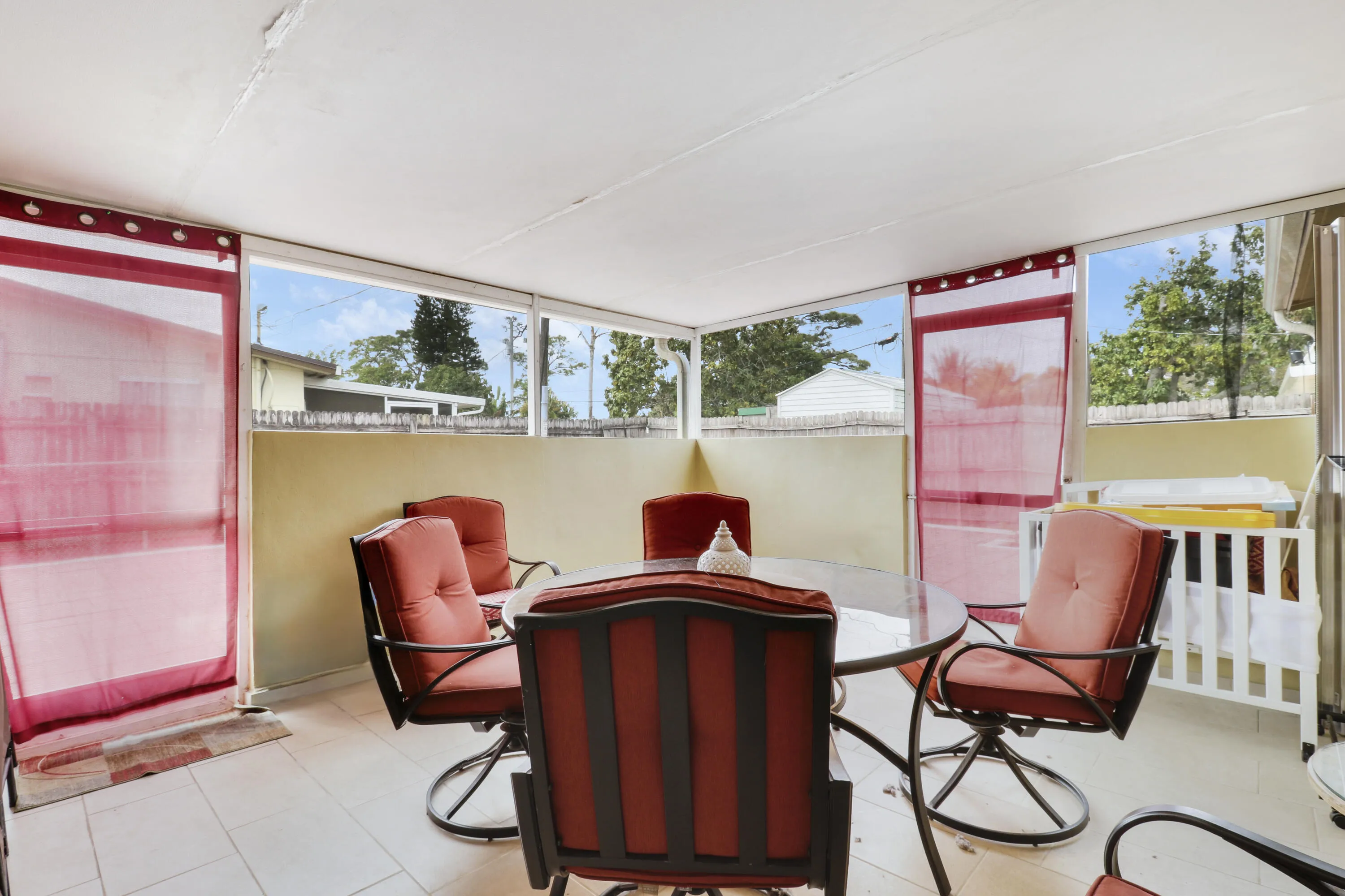 PORCH