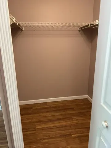 Large walk in closet in MB