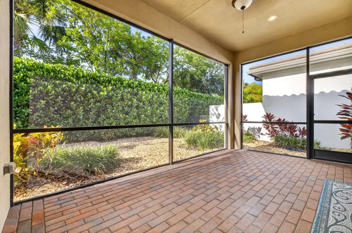 Covered Patio area