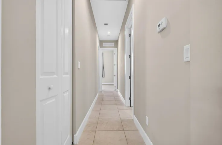 Hallway to bedrooms