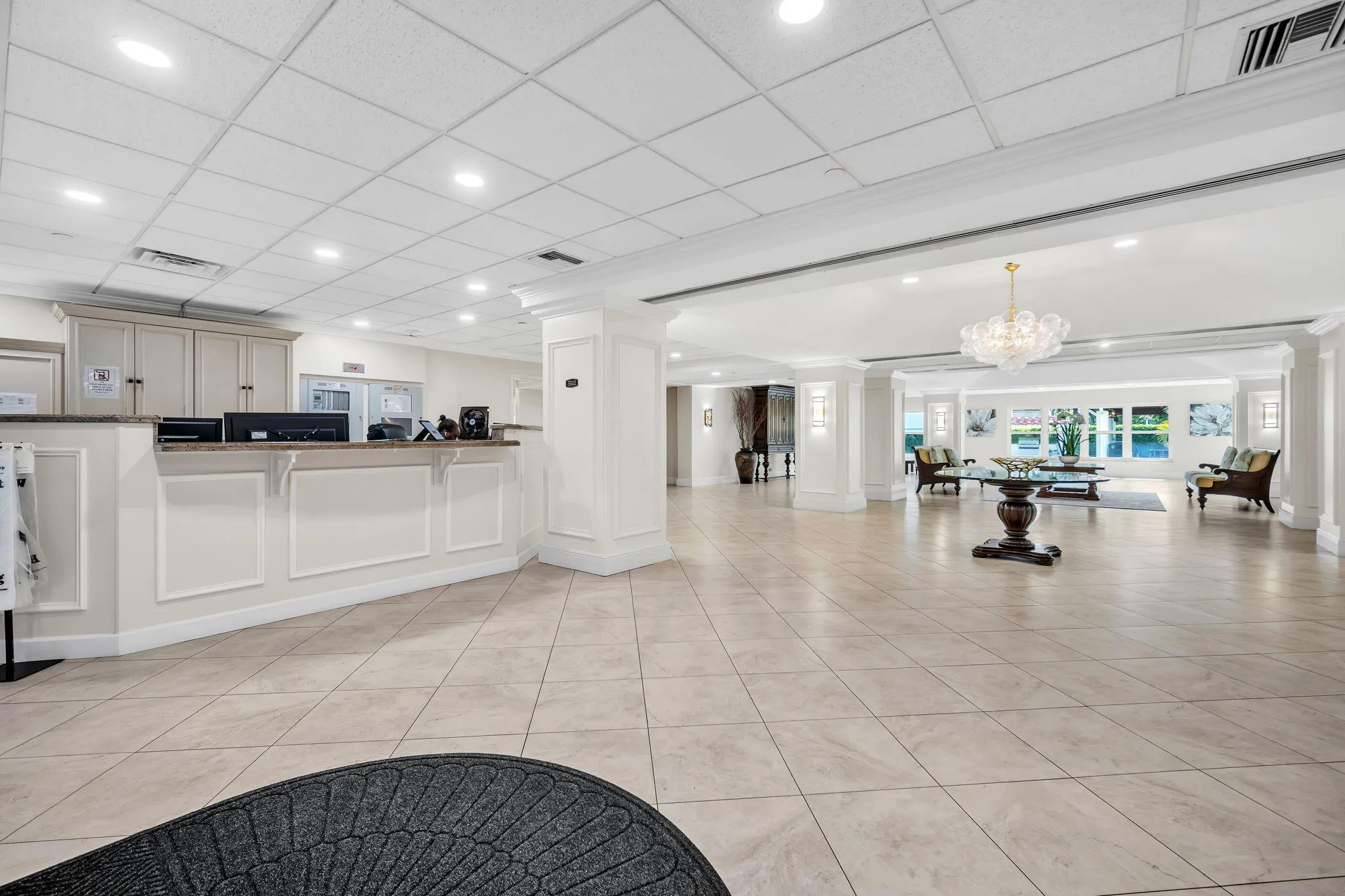 Concierge desk and main lobby
