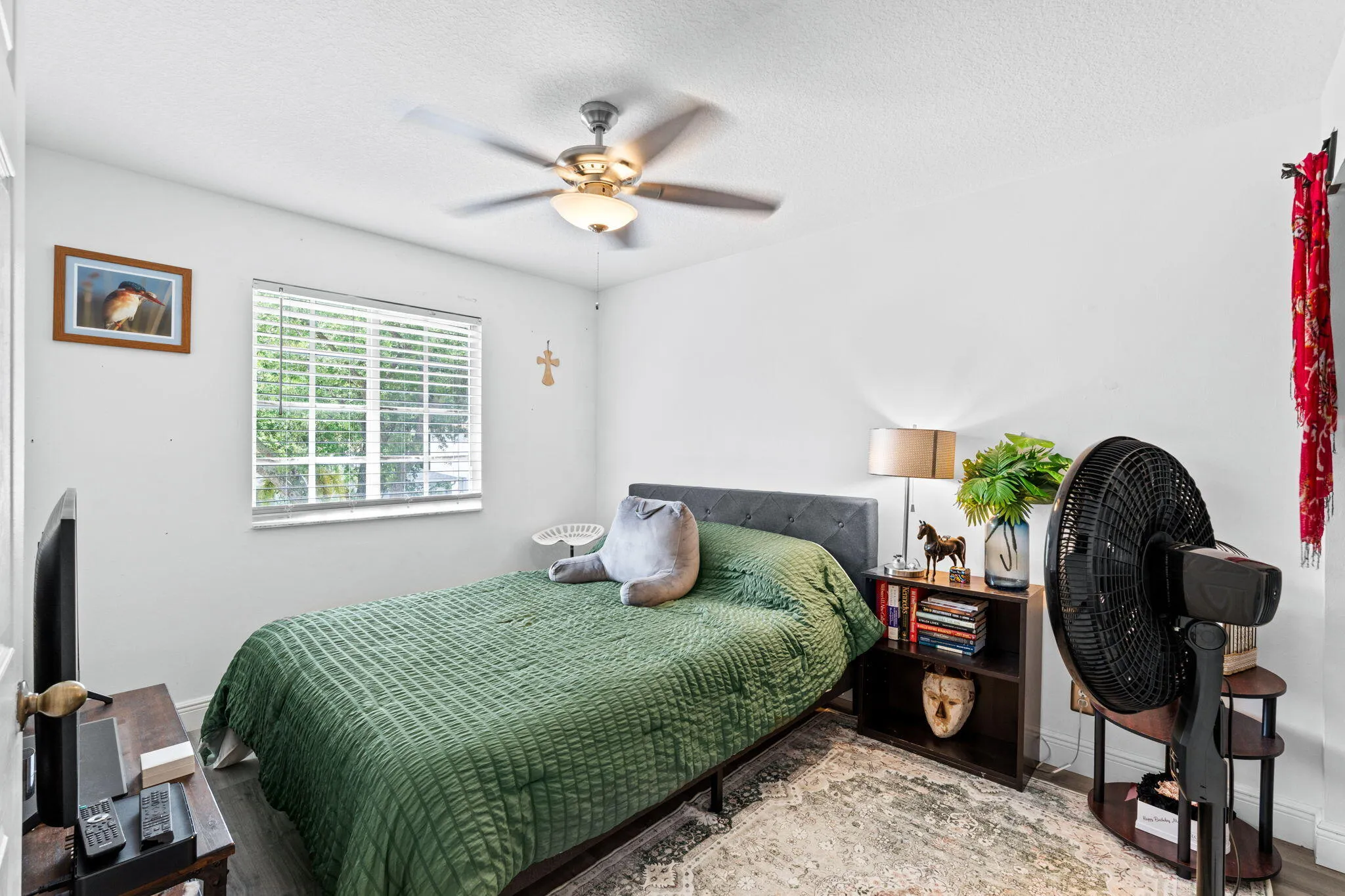 21-web-or-mls-A7404145