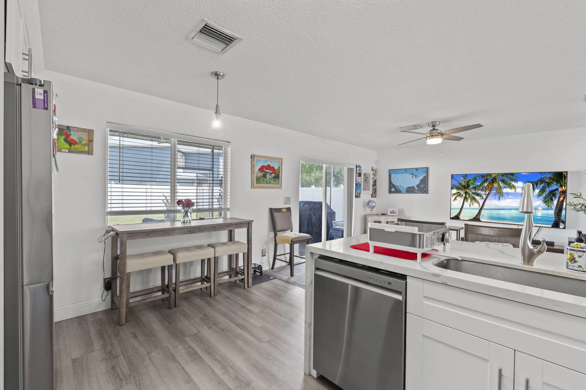 12-web-or-mls-A7404057
