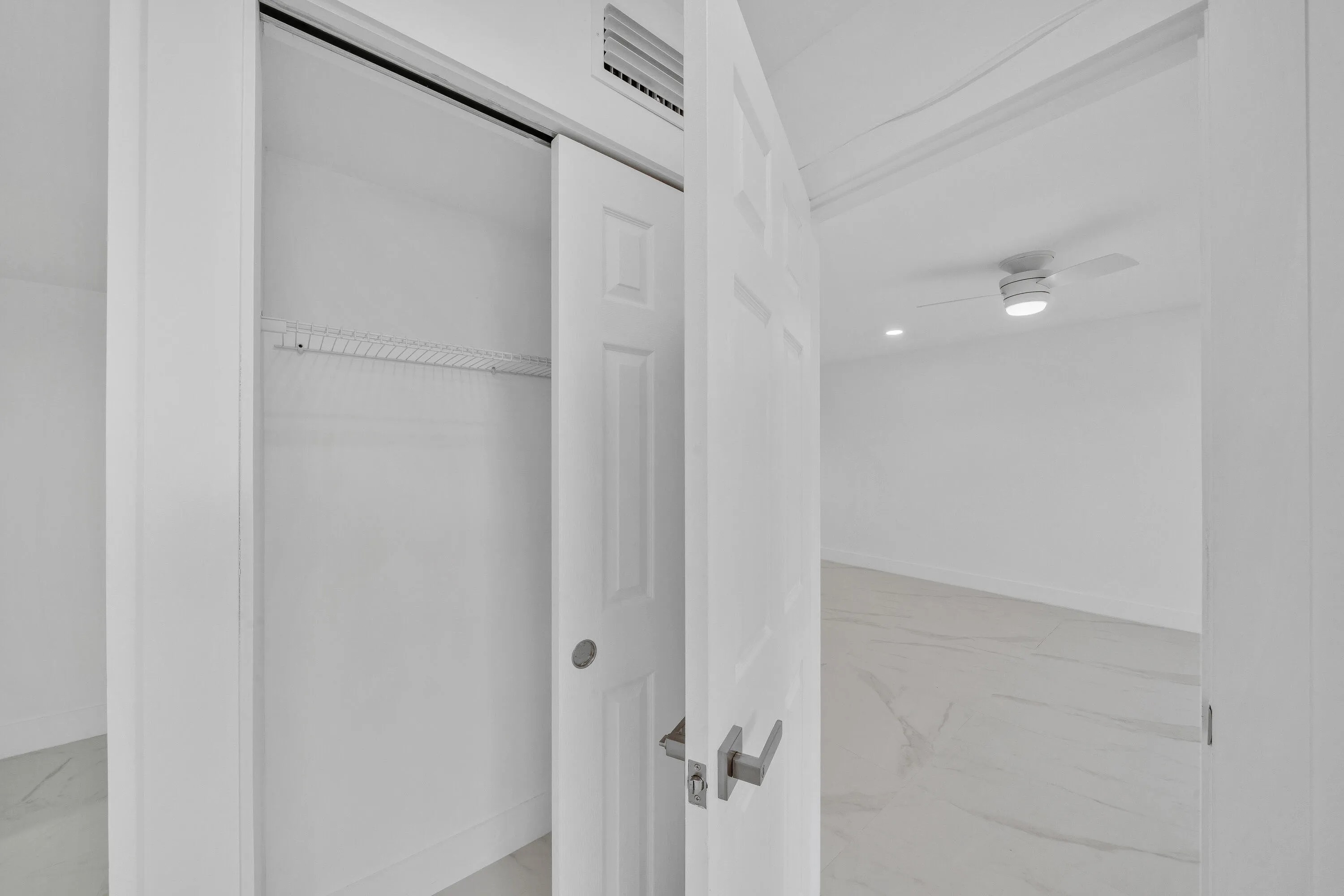 10 Closet
