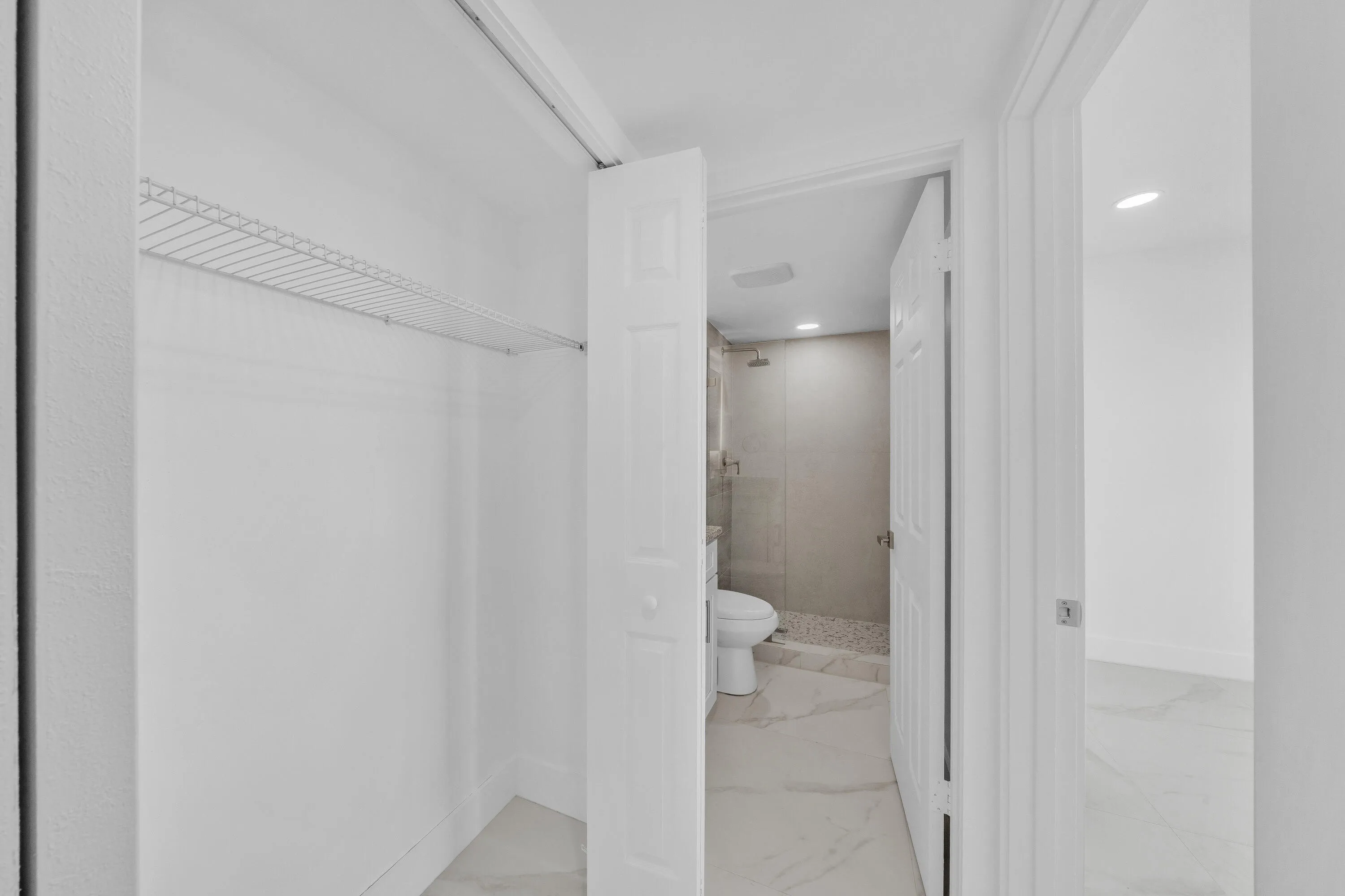 16 Guest Area (2)