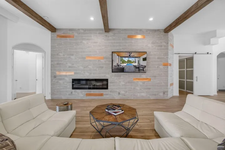 Great Room Feature Wall