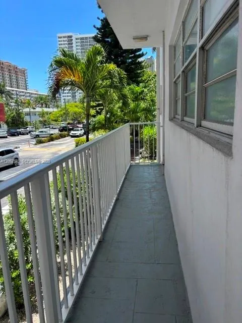 Photo 34