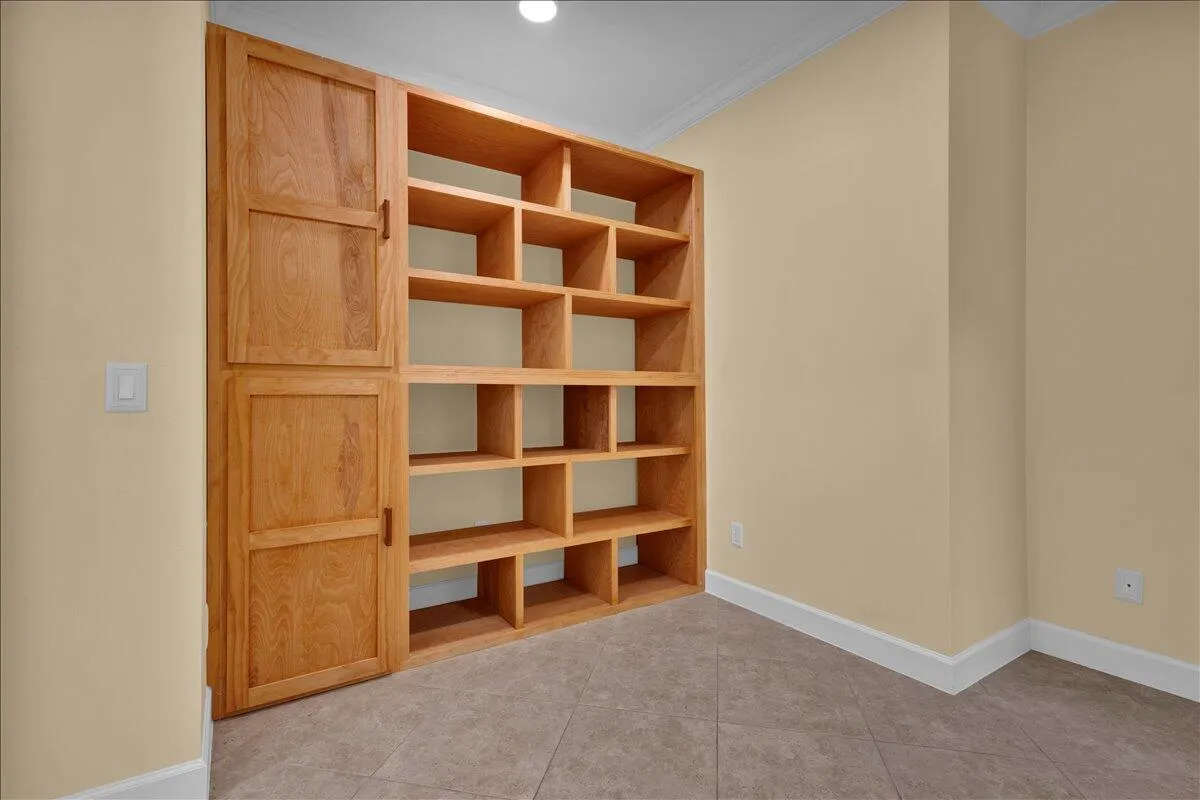 Property photo 84