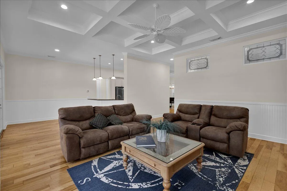 Property photo 37