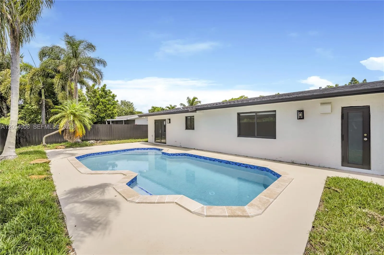 Property photo 35