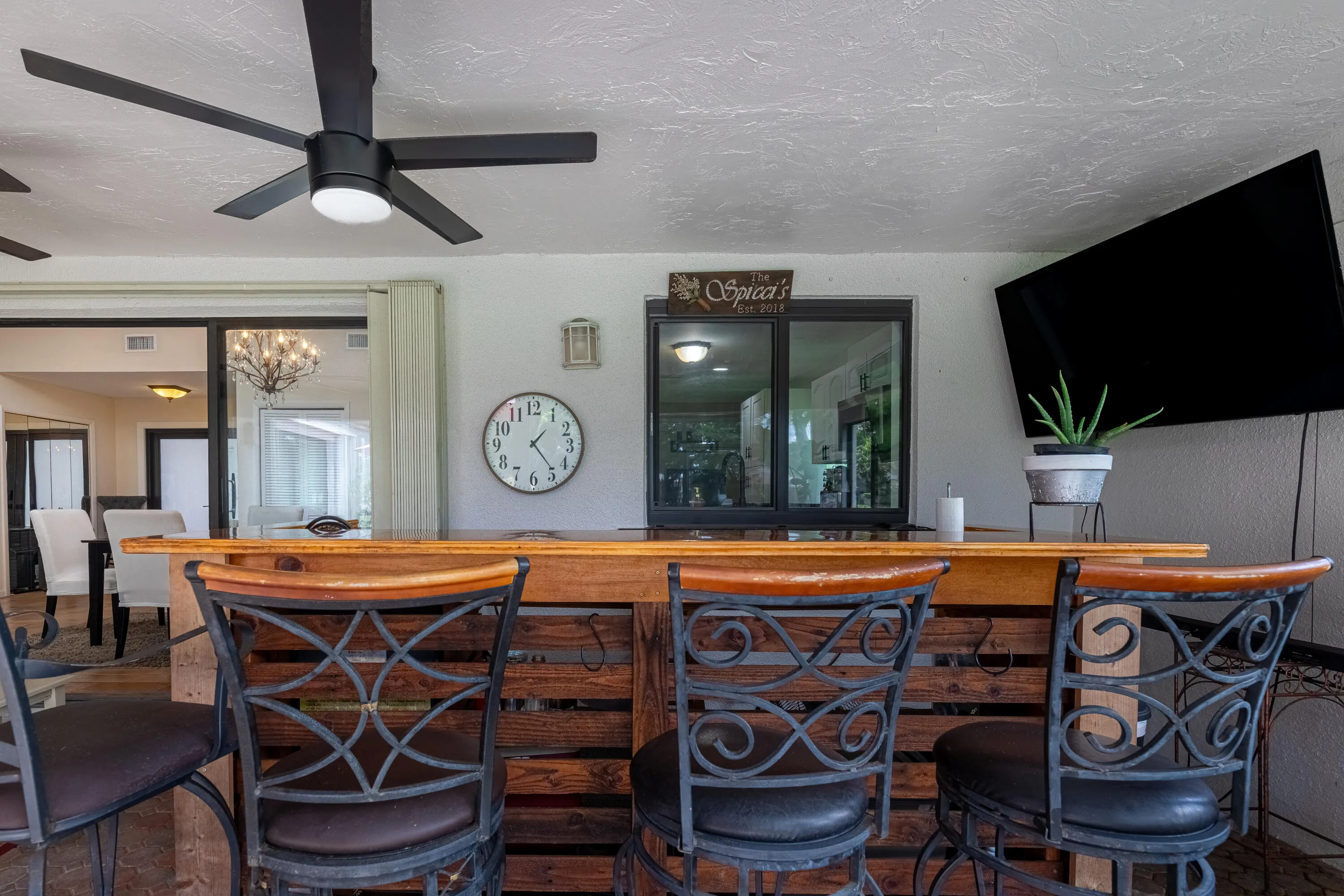 Bar chairs too.
