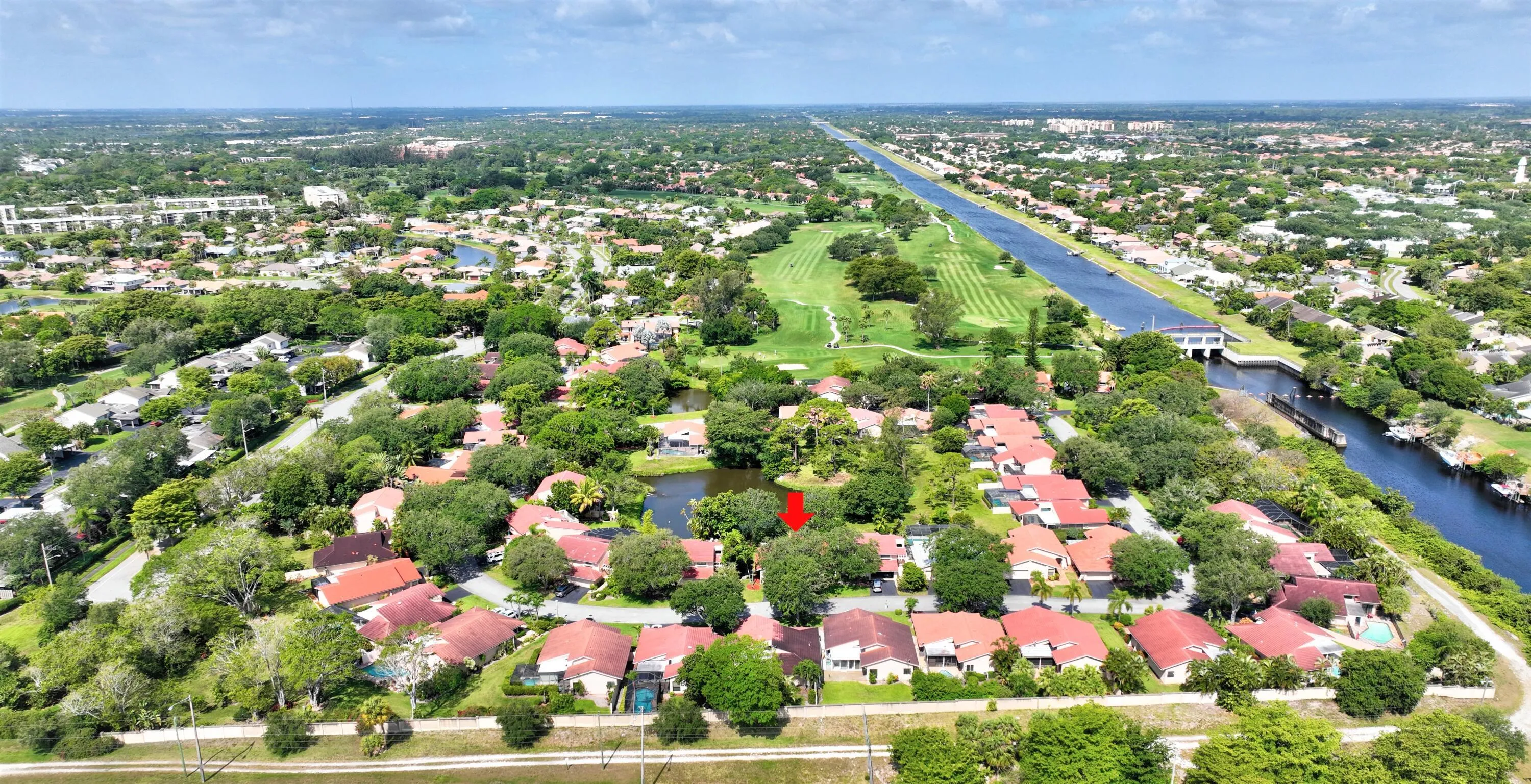 This picture shows the canal separating Palm Beach and Broward County.
