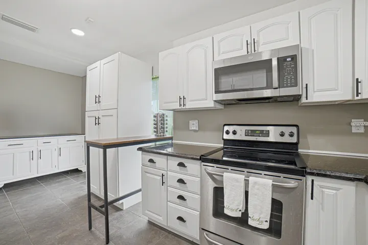 Kitchen-E