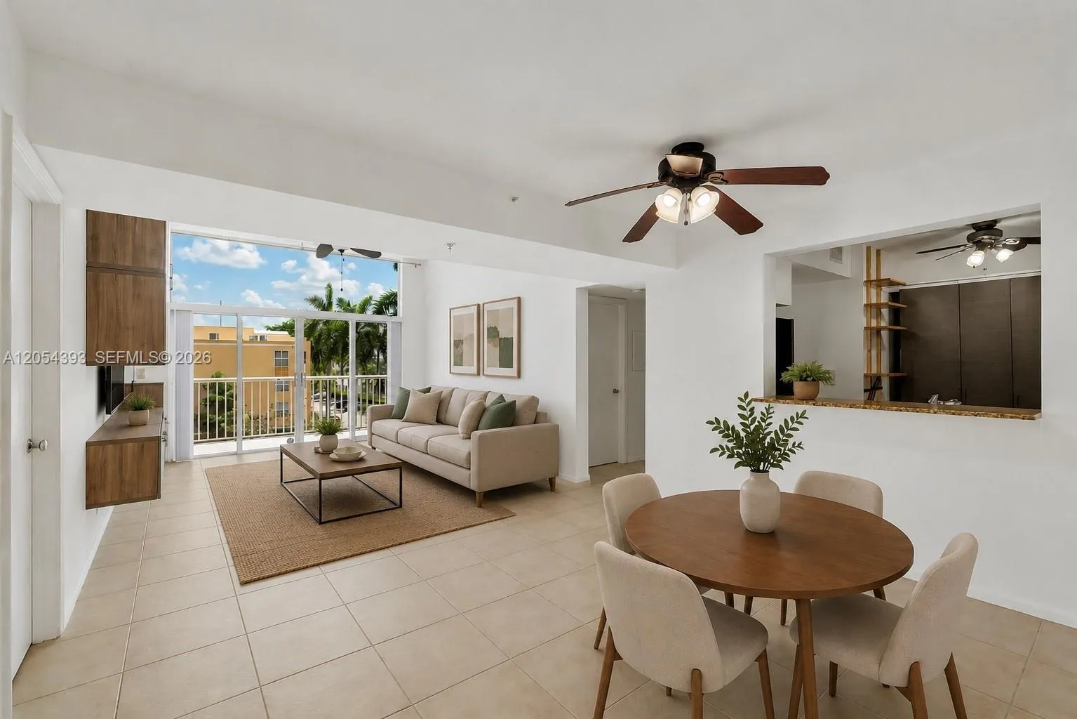 dining/living room