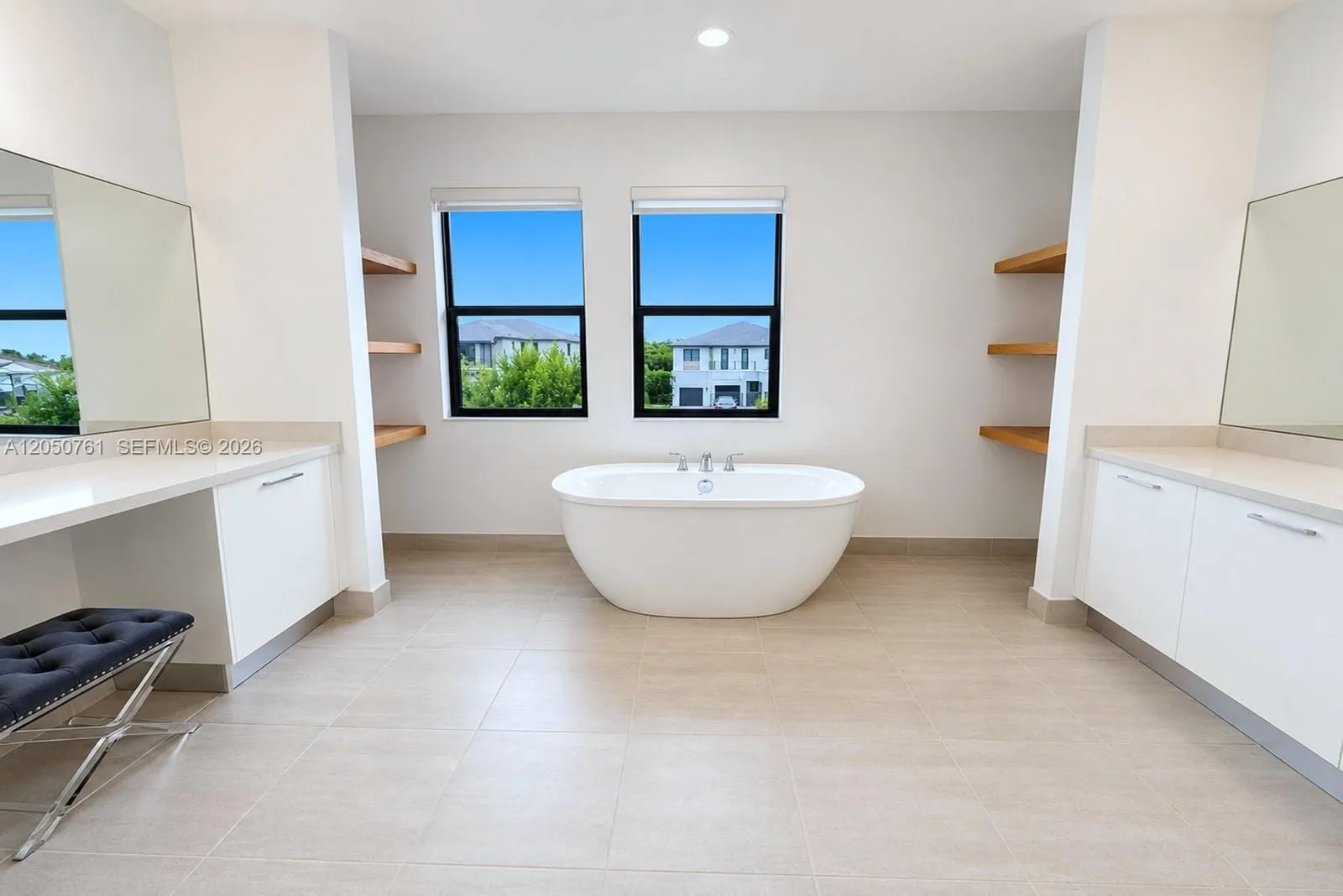 Property photo 77
