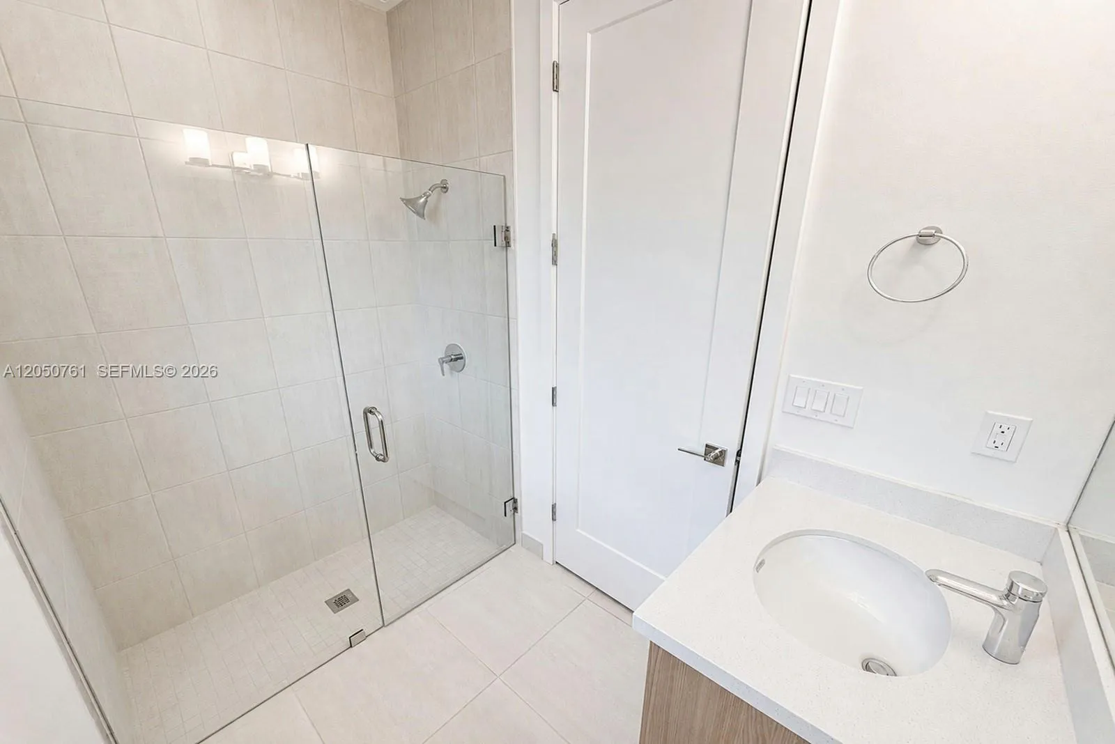 Property photo 102