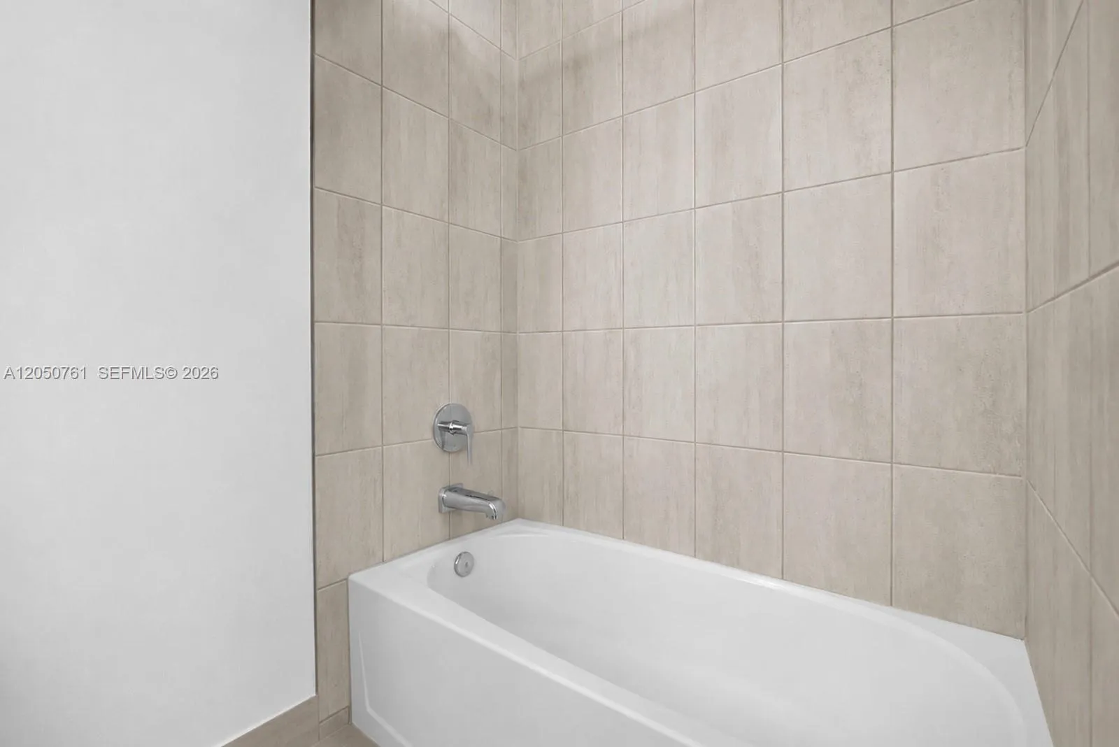 Property photo 116