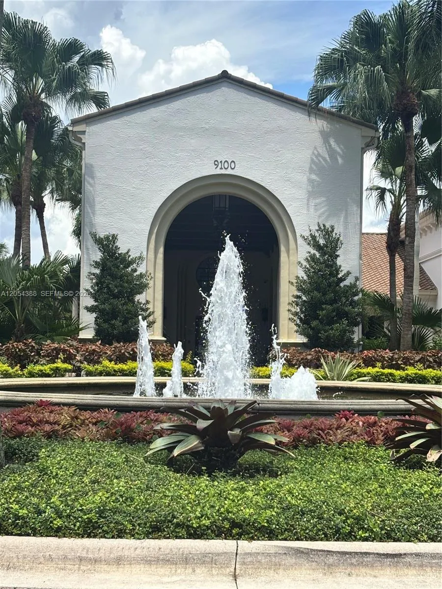 Photo 38