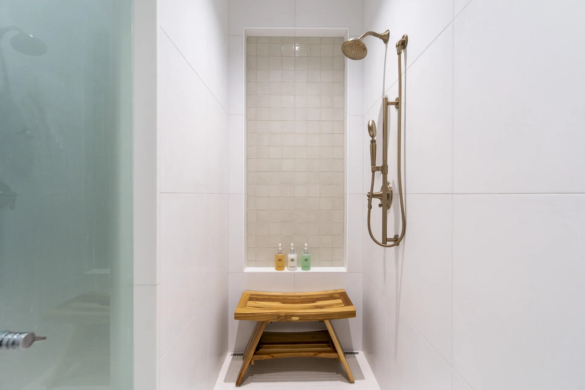 Spa Ladies Shower - Sml