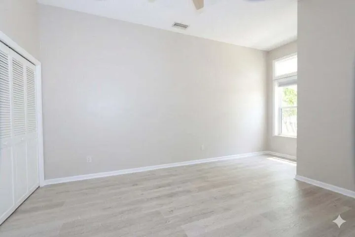 400 Seaside - 7