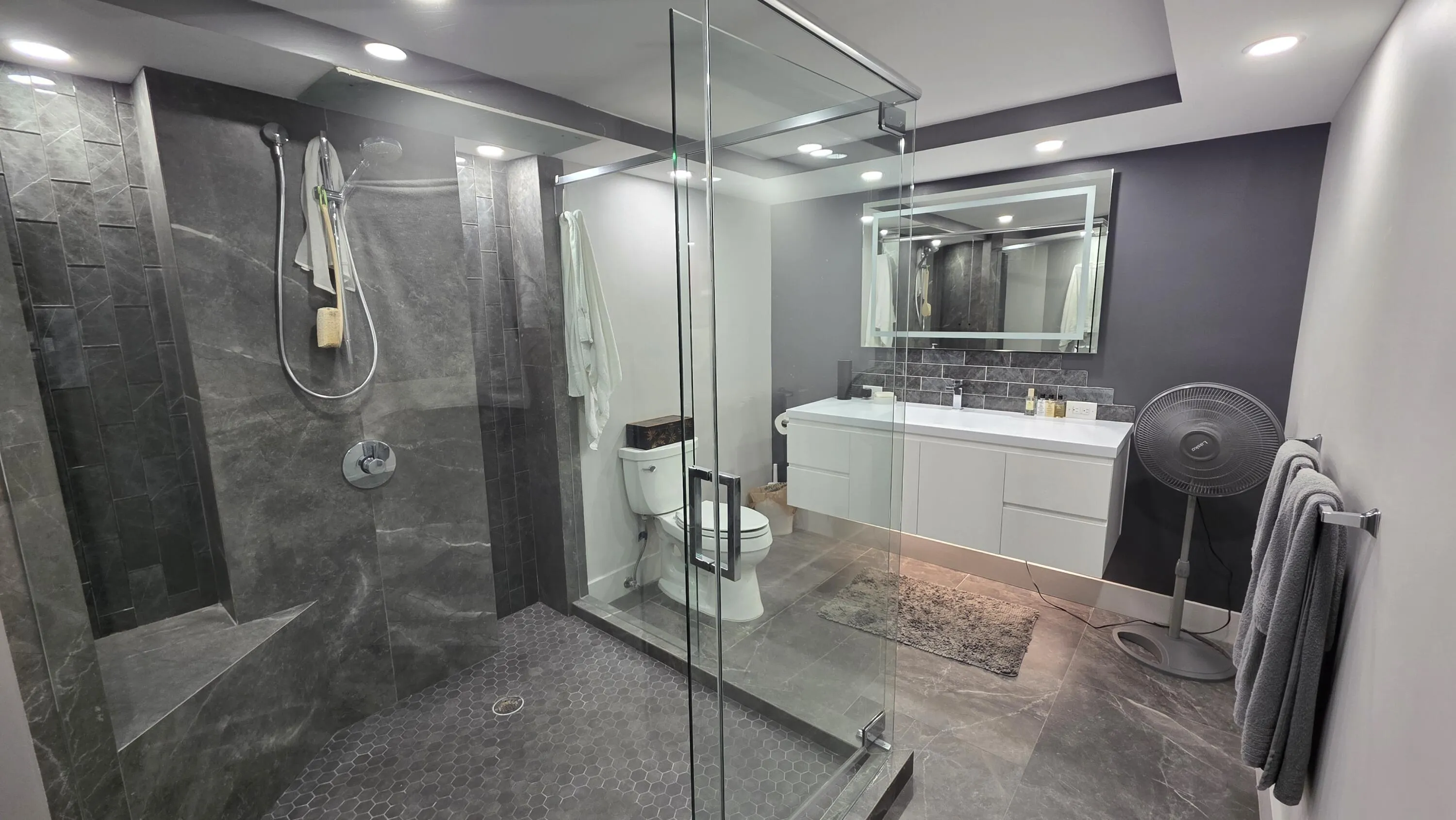 primary bath has been expanded