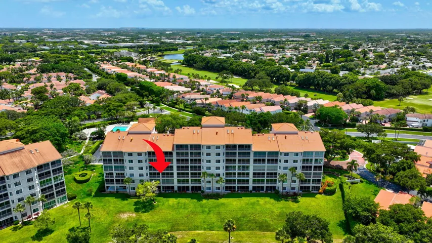 Panoramic Golf Views