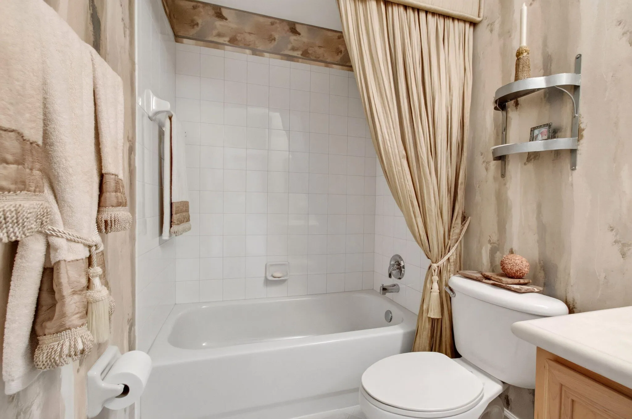 Elegant Guest Bathroom