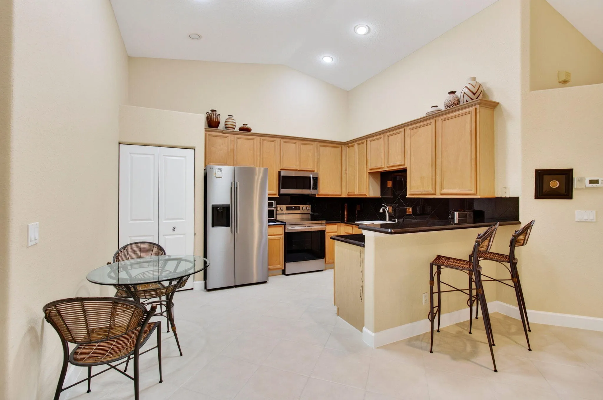 Dual Level Breakfast Bar