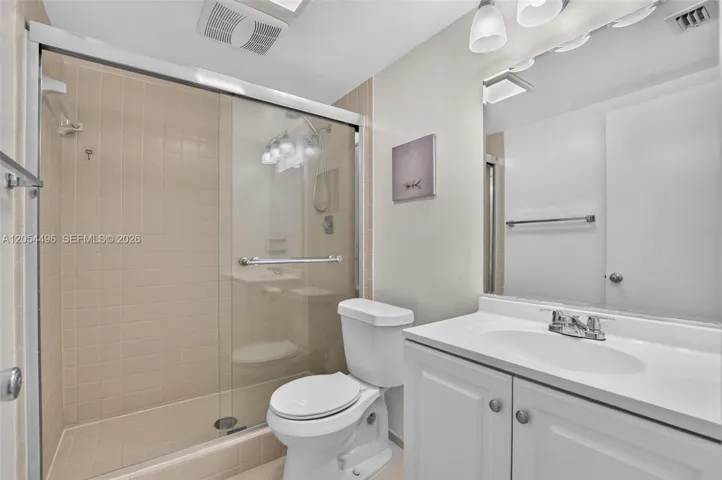 2nd bathroom
